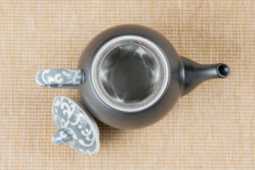 green tea pot sencha fukamushi